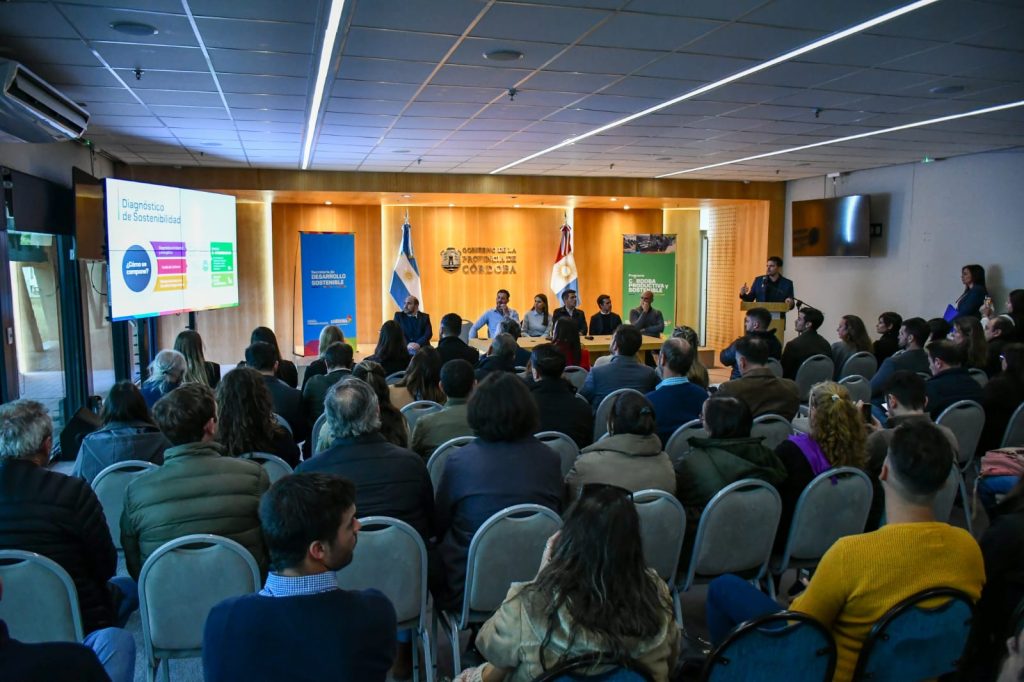 Ambiente presentó el programa “Córdoba Productiva y Sostenible”